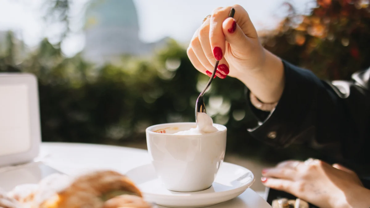 The Golden Crema: Rediscovering the Rich Heritage of Italian Egg Yolk Coffee