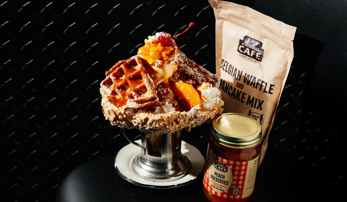 Nashville’s Culinary Landscape Transforms as Black Tap Debuts "CrazySundae" in Landmark Collaboration with Loveless Cafe