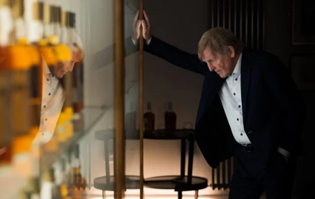 The Intersection of Sporting Legend and Liquid History: Gordon & MacPhail Unveils ‘Vintage Moments’ with Sir Kenny Dalglish