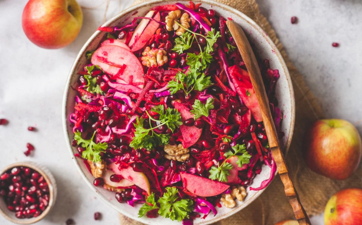 Vibrant Superfood Salad: A Nutrient-Rich Powerhouse for Health-Conscious Diets