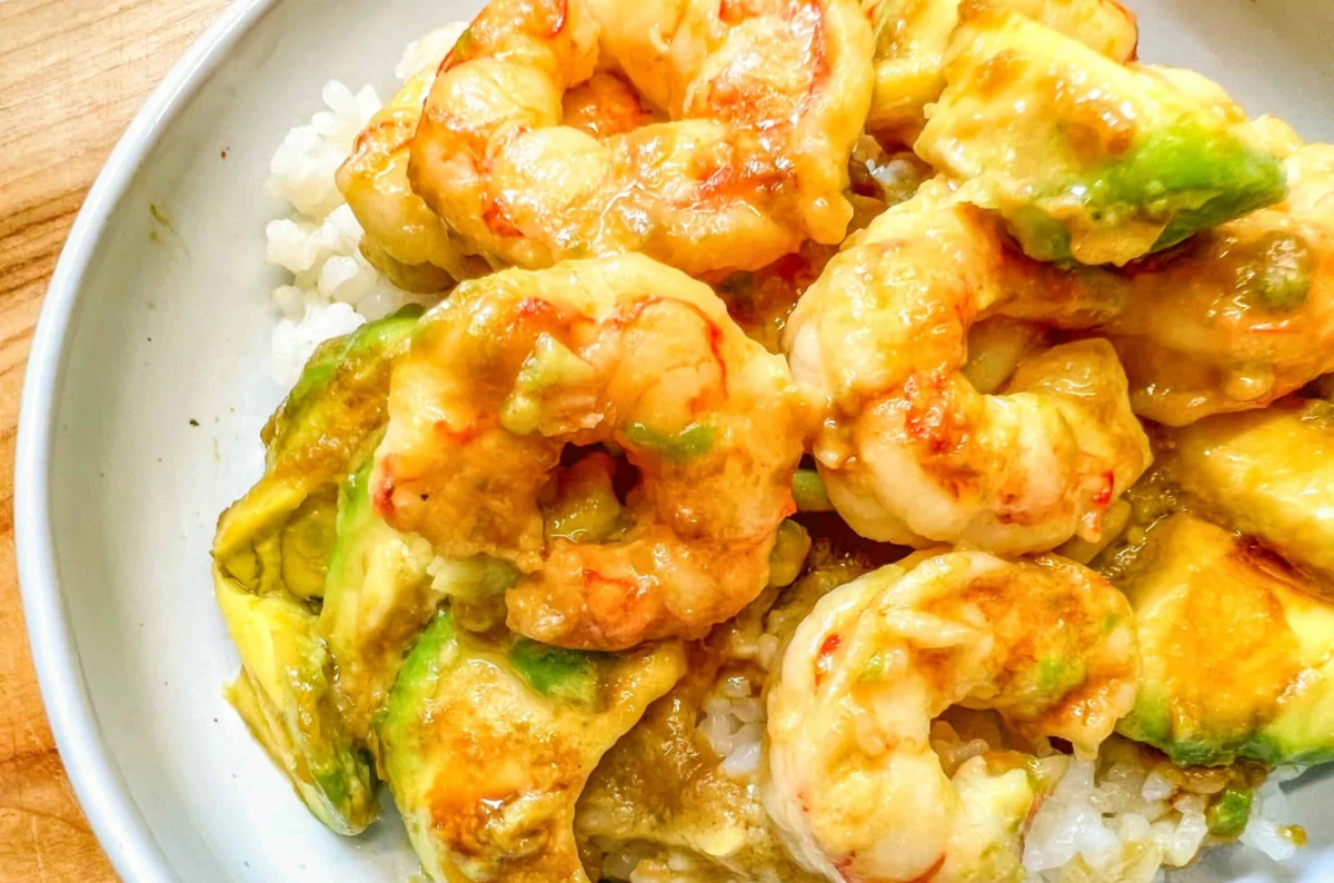 The 10-Minute Culinary Revolution: Unpacking FutureDish's Shrimp Avocado Stir-fry Rice Bowl